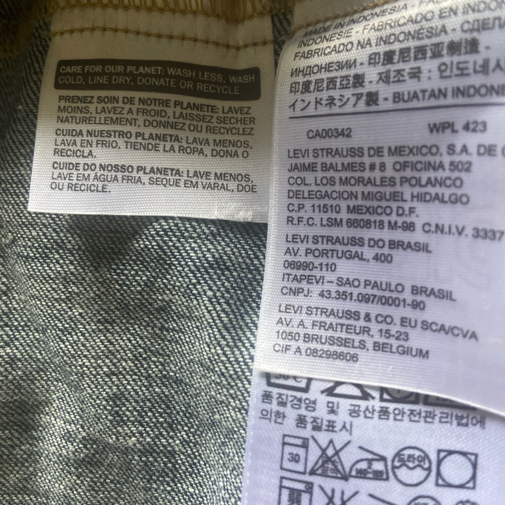 Levi's Blue Denim Jacket - Picture 4 of 5